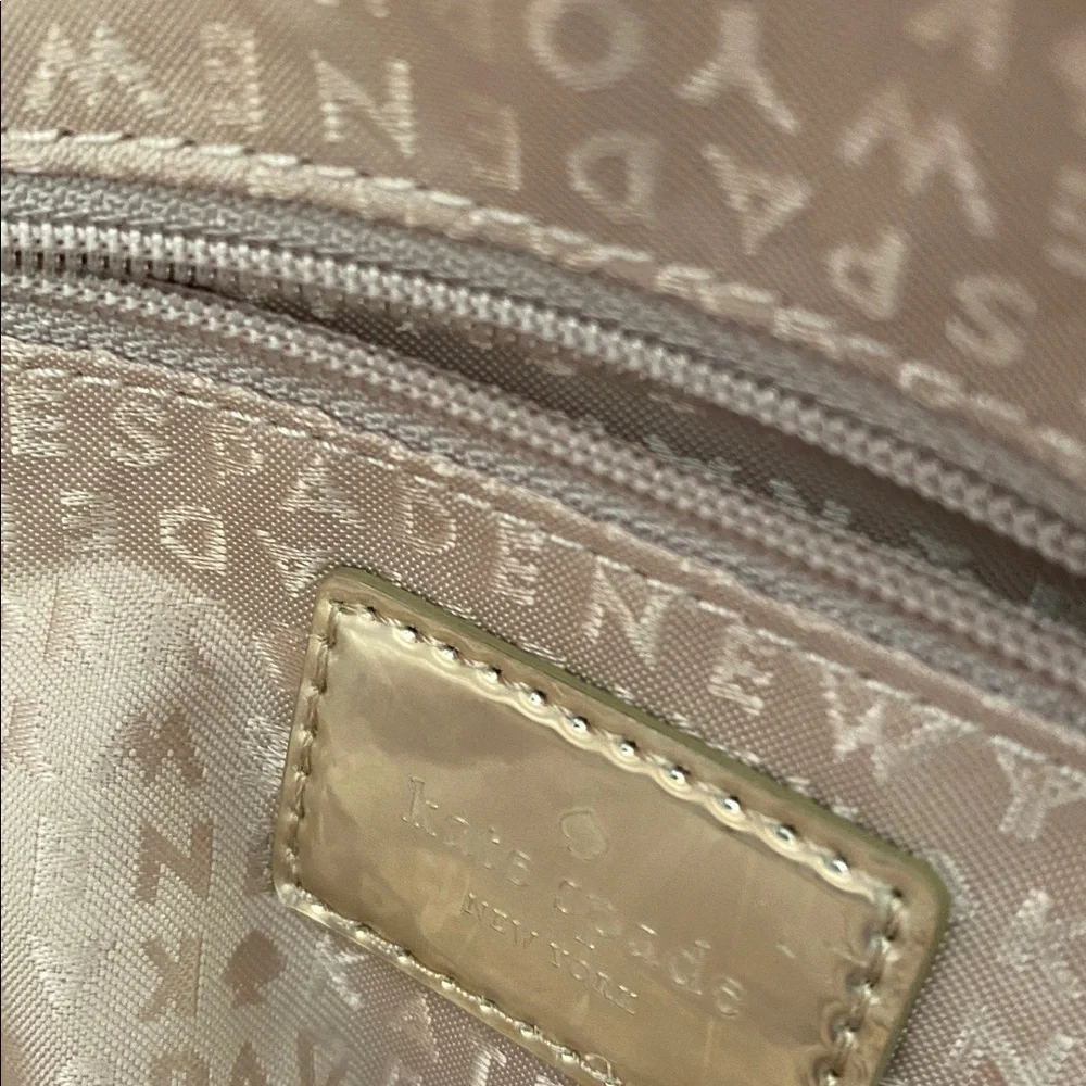 Kate Spade gold bag NWT Sized for day wear or carry on - Picture 12 of 12
